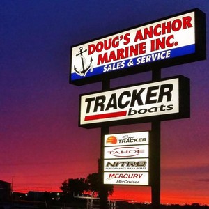 Doug's Anchor Marine Inc. Logo