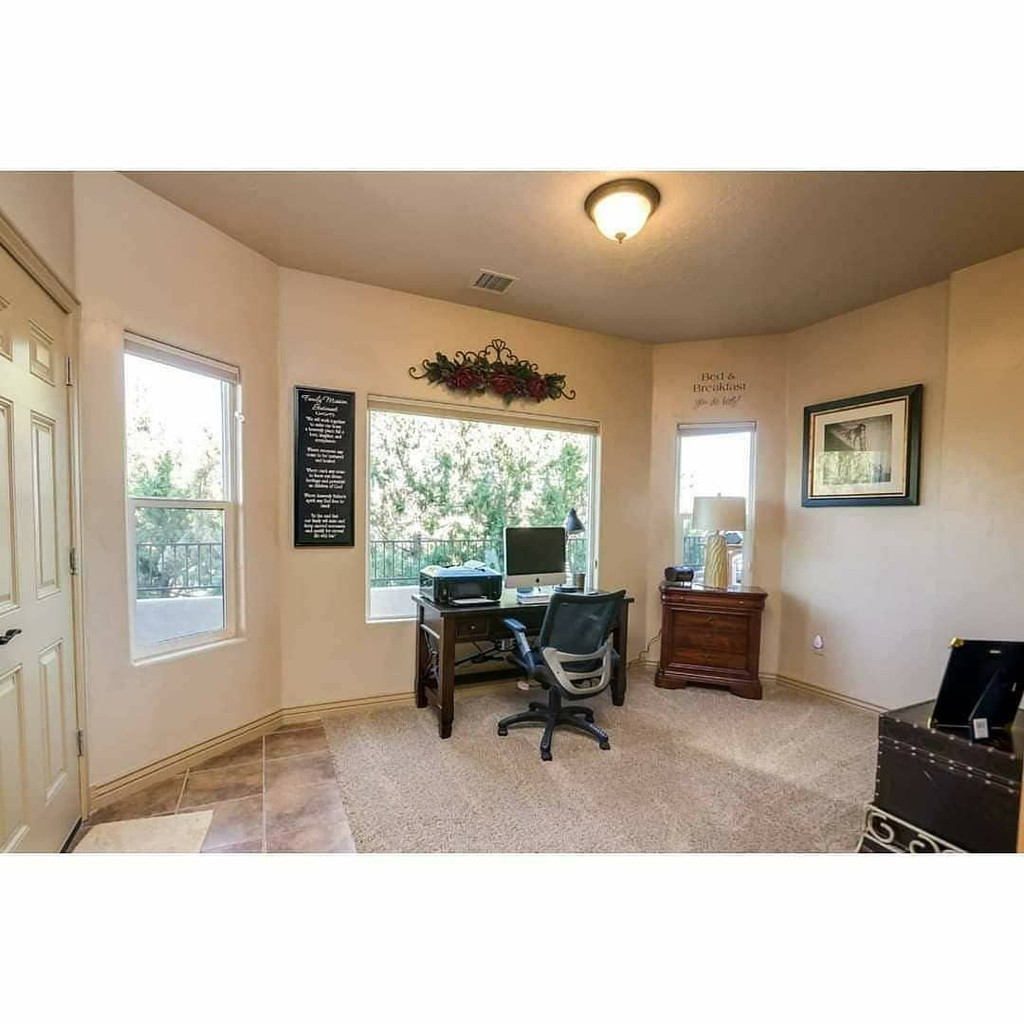 Bob Richards & Associates in Saint UT