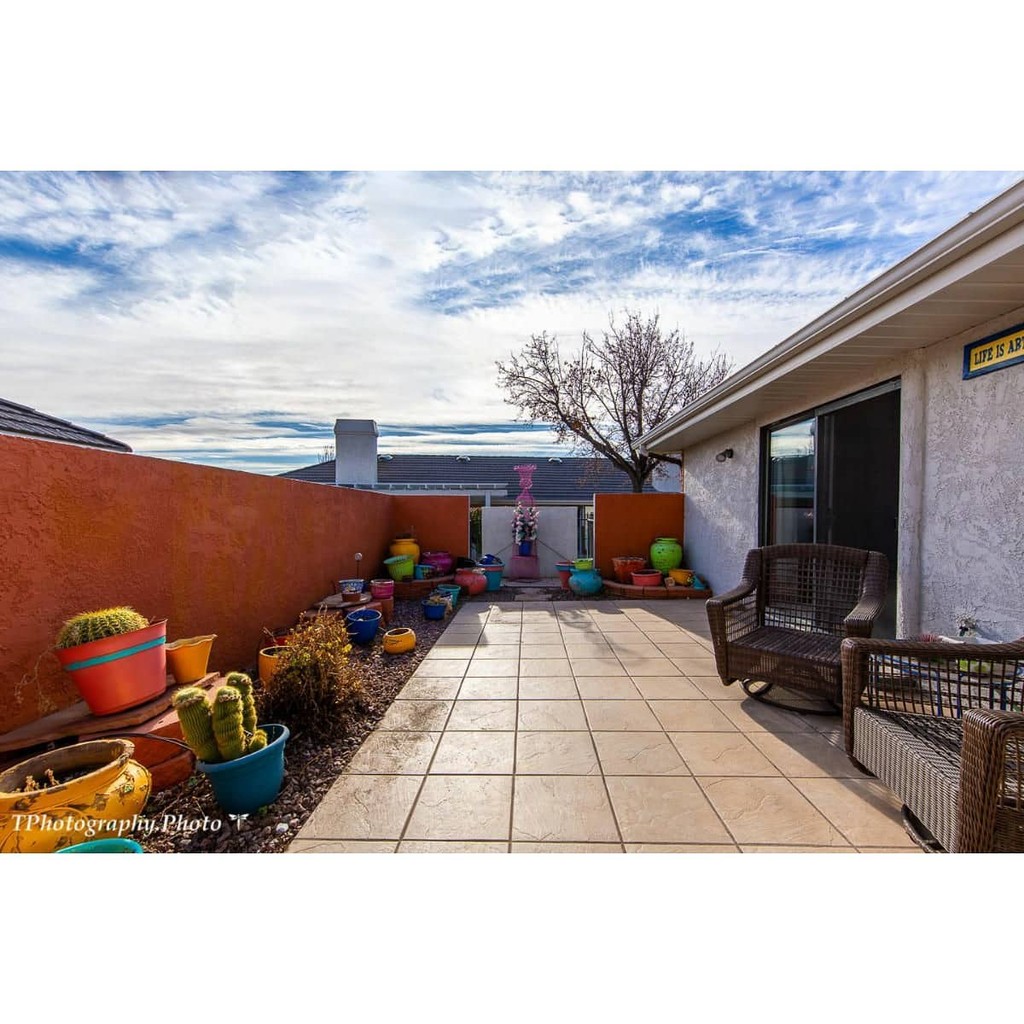 Bob Richards & Associates in Saint UT