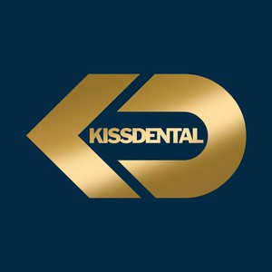 Kissdental Manchester Logo