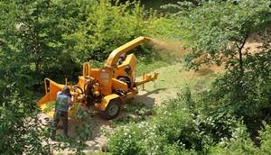 Rotherham Wood Chipping Logo